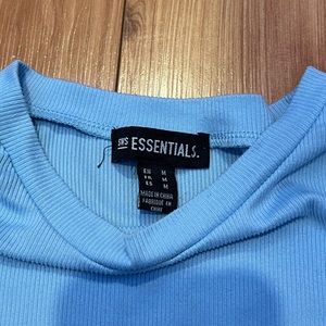 Medium blue Essential shirt